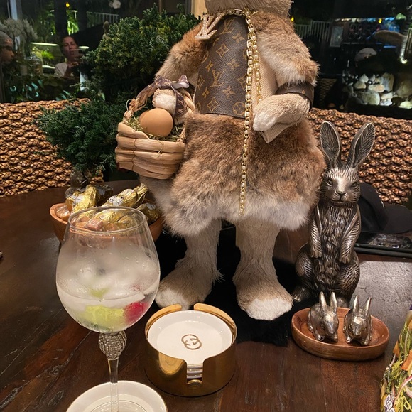 Authentic Gold rimmed luxury rare GUCCI plate coaster set with holder - Picture 6 of 7